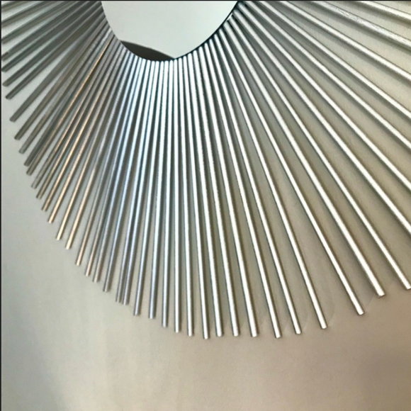 Large 35" Silver Sunburst Mirror Decorative Wall Mirror - Picture 5 of 9